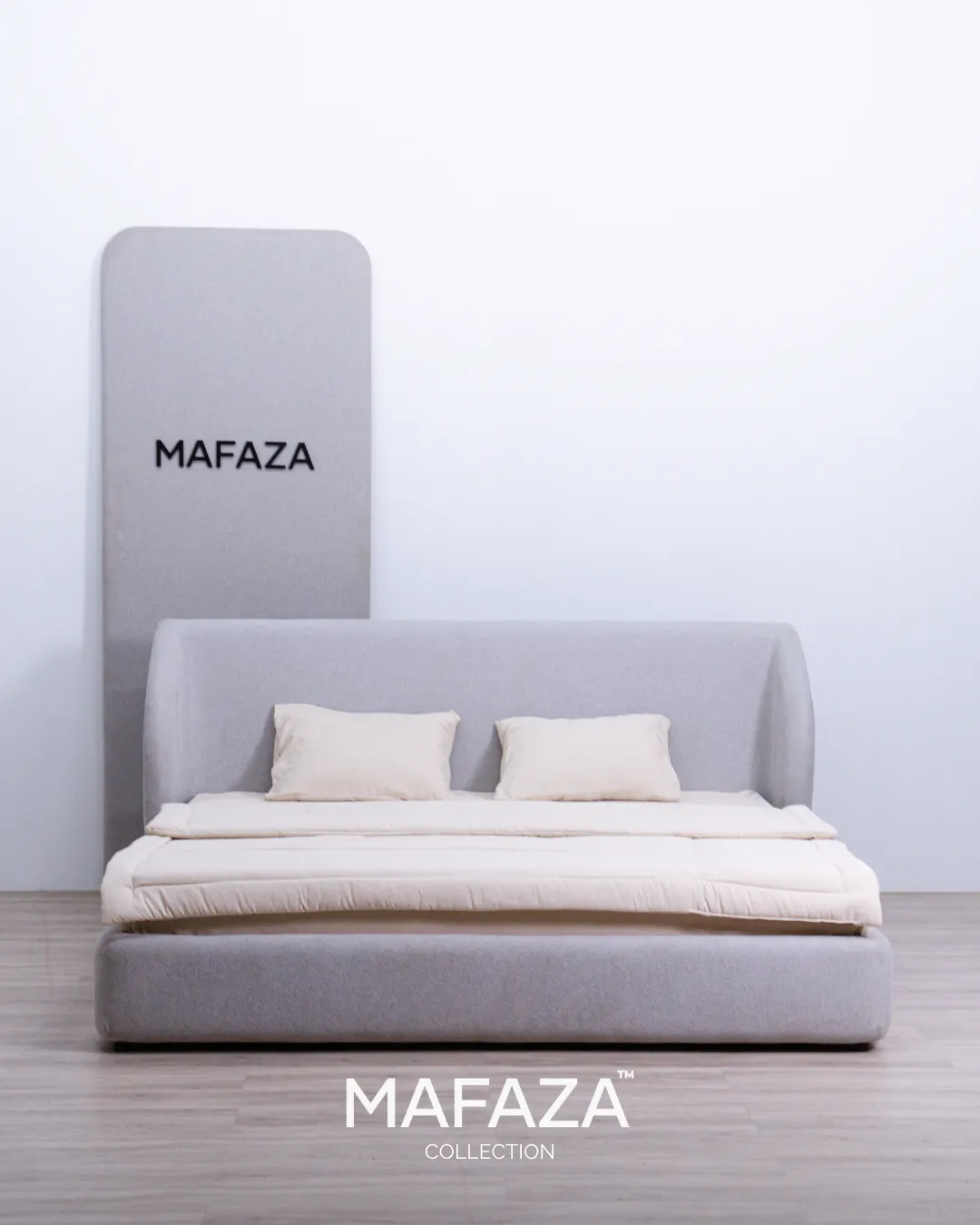 Alynna King Size Bed Frame in Solid Teak Wood
