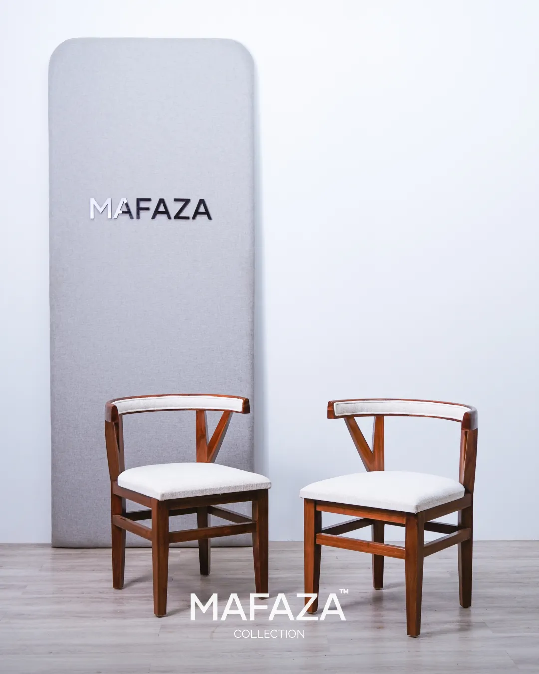 Classic Vesta Dining Chair Crafted from Solid Teak