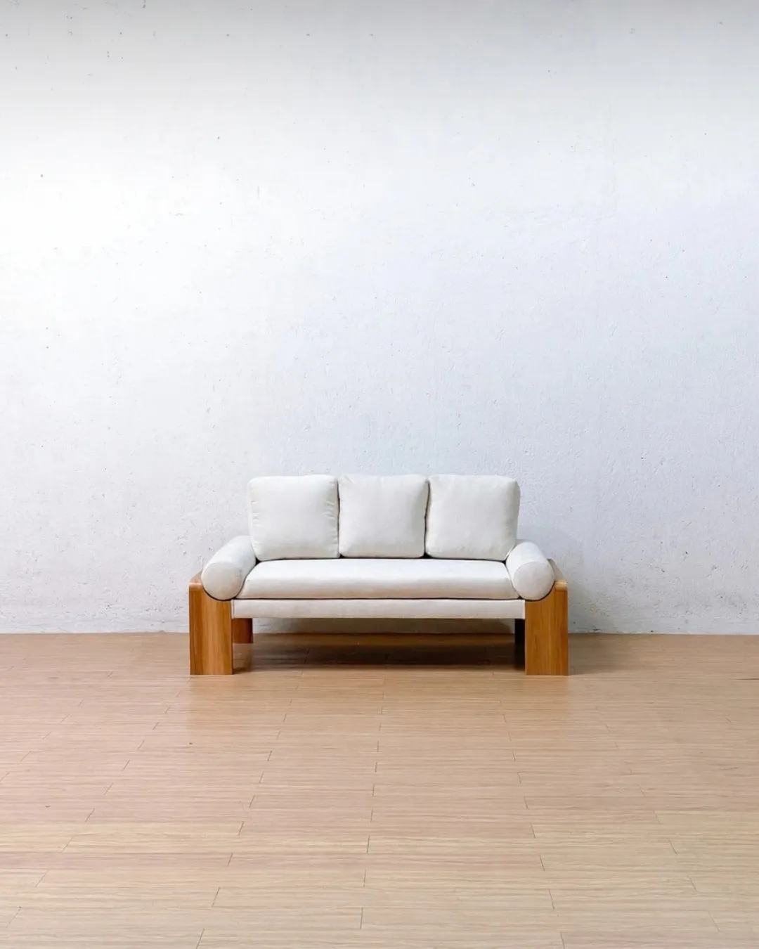 Olivier contemporary 3-seaters sofa with solid teak wood frame