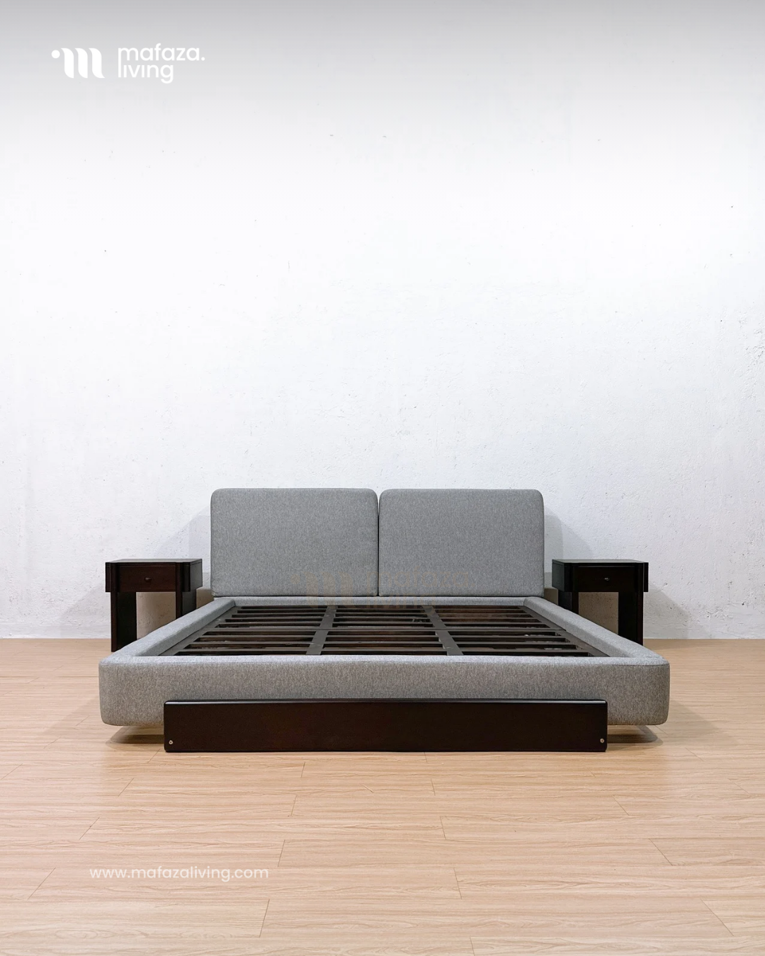 Sospiro Bed Frame Set with Teak Nightstands 180x200