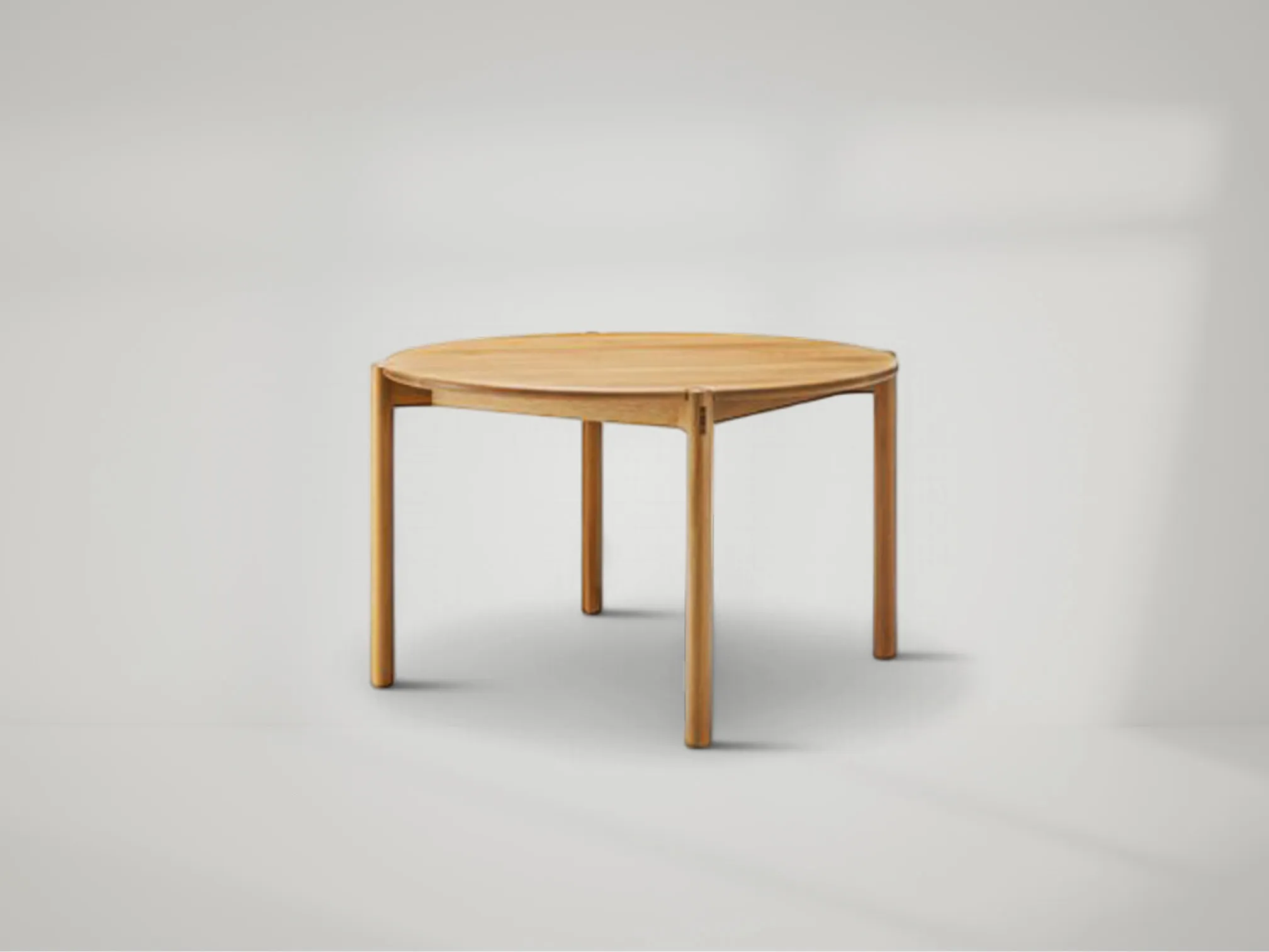 AOD-RT Dining Table