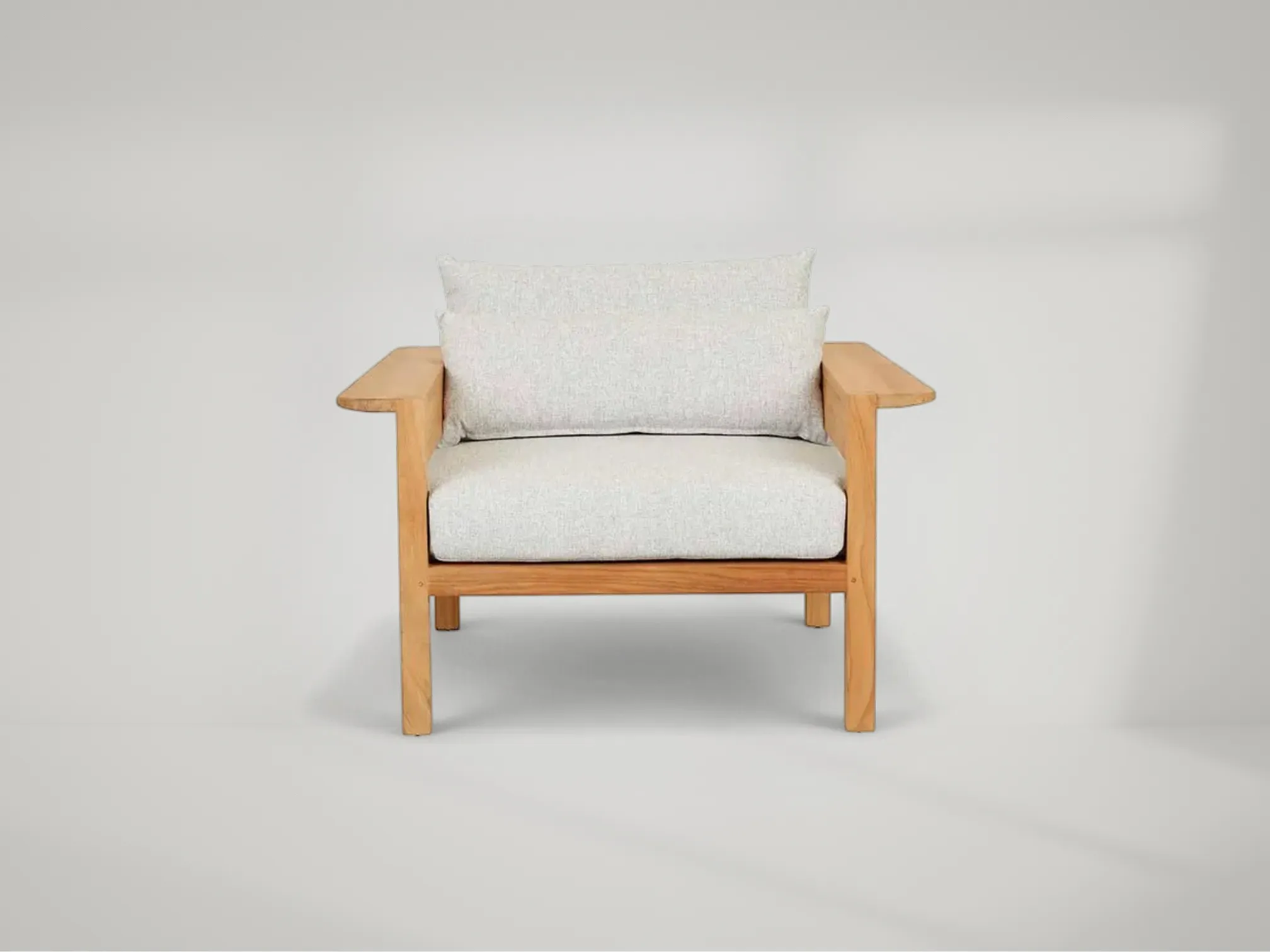 Elara Lounge Chair – Relaxed lounge chair with generous proportions and solid teak frame by Mafaza Living