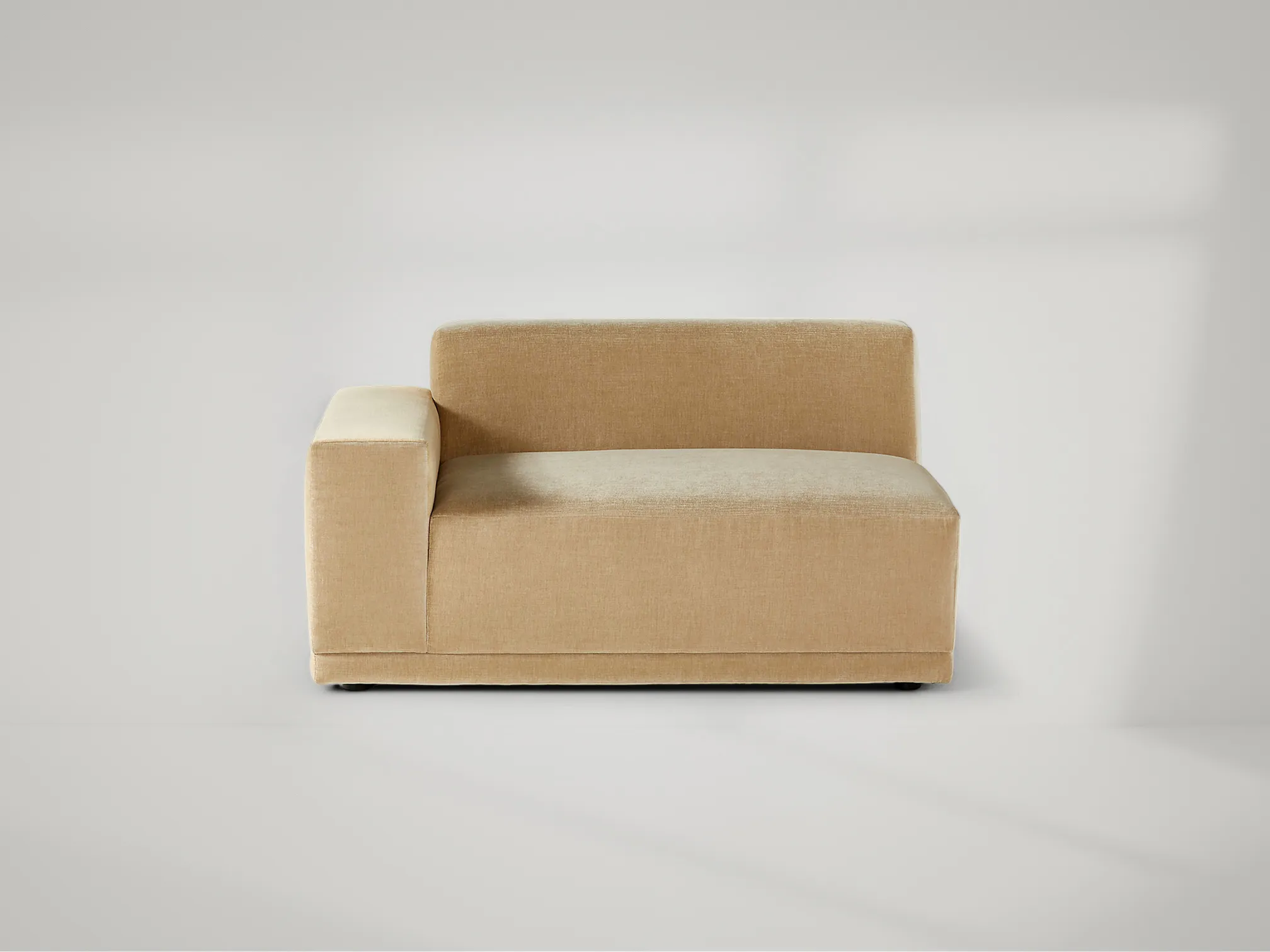 Faible Right-Arm Chair