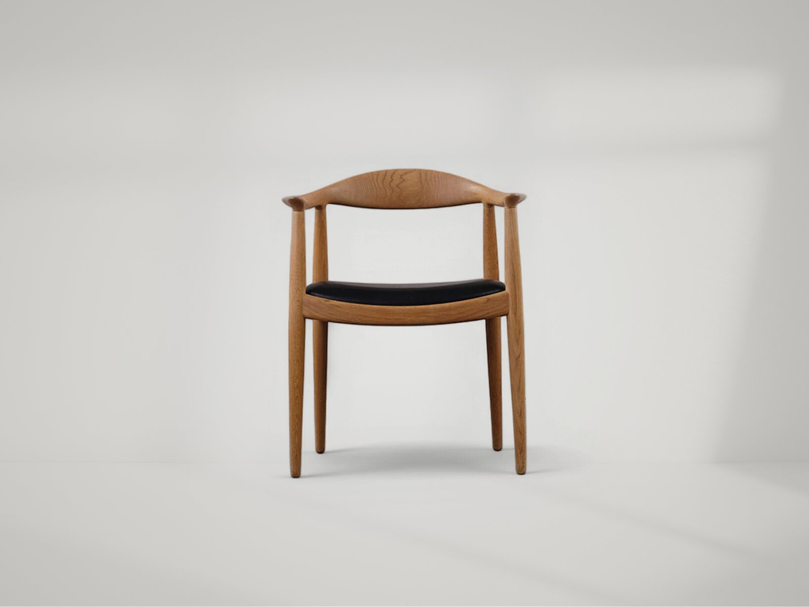 Wegner Round Chair
